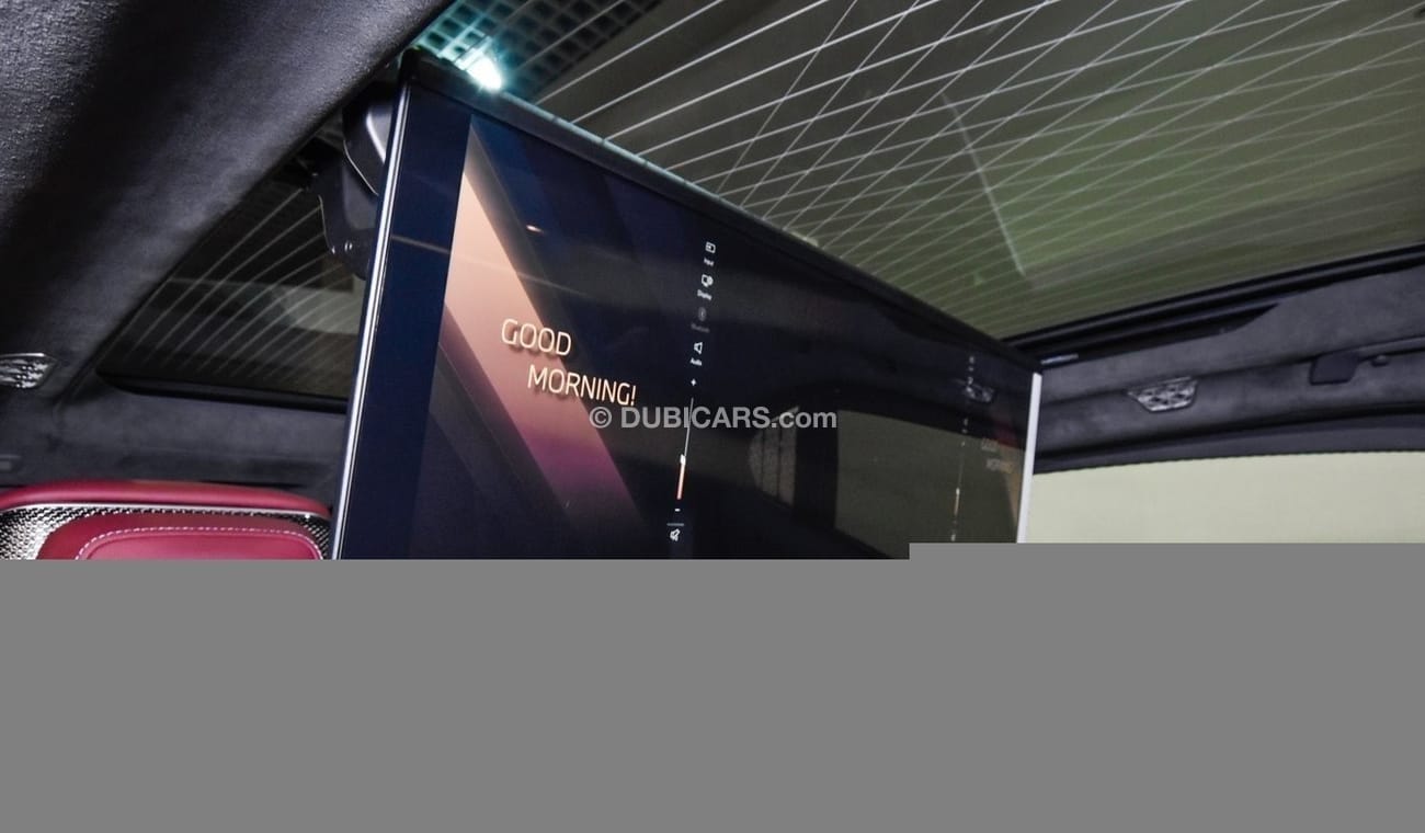 بي أم دبليو i7 M70