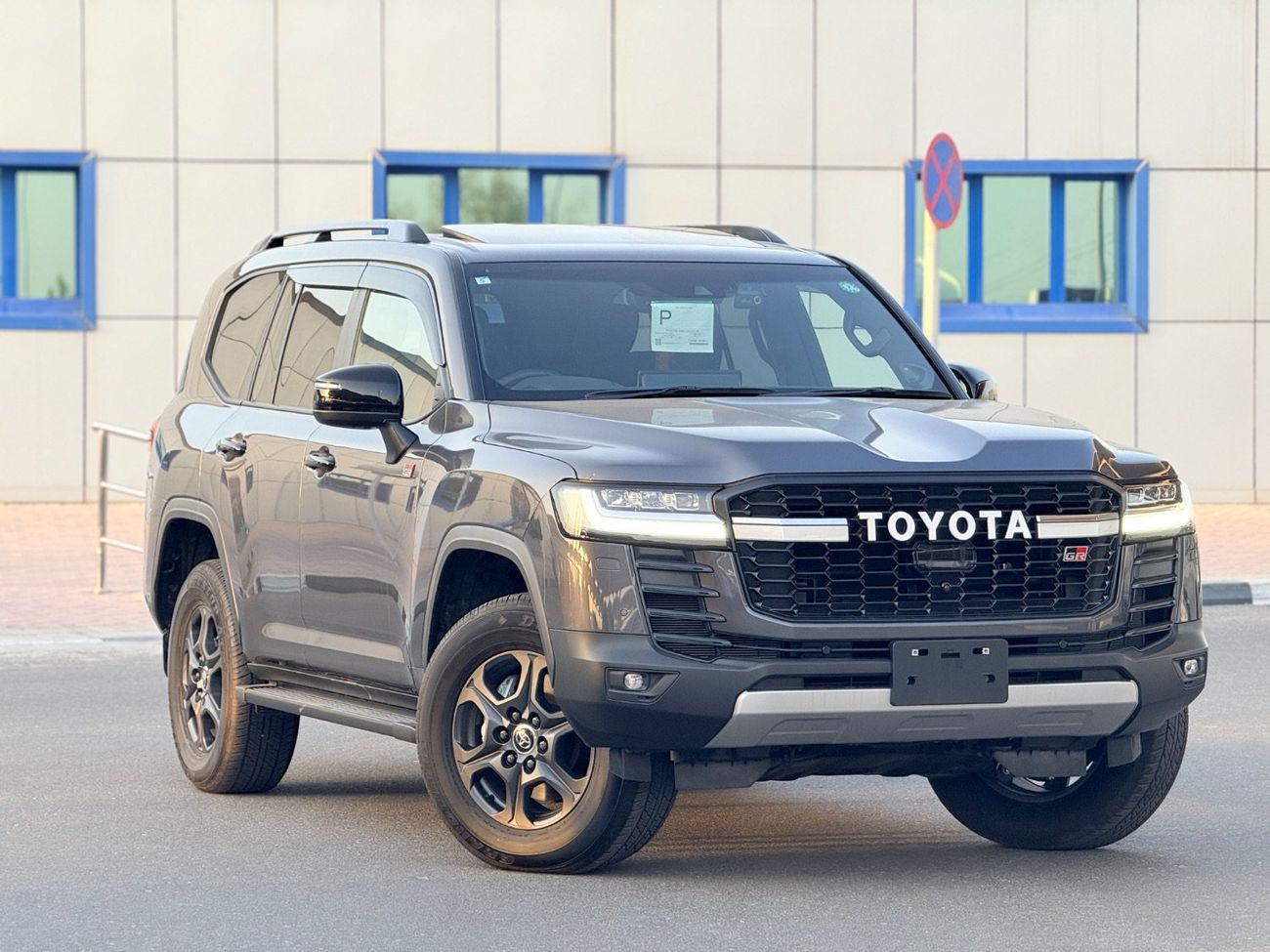 تويوتا لاند كروزر Lc300 Toyota Landcruiser 2023 RHD diesel engine