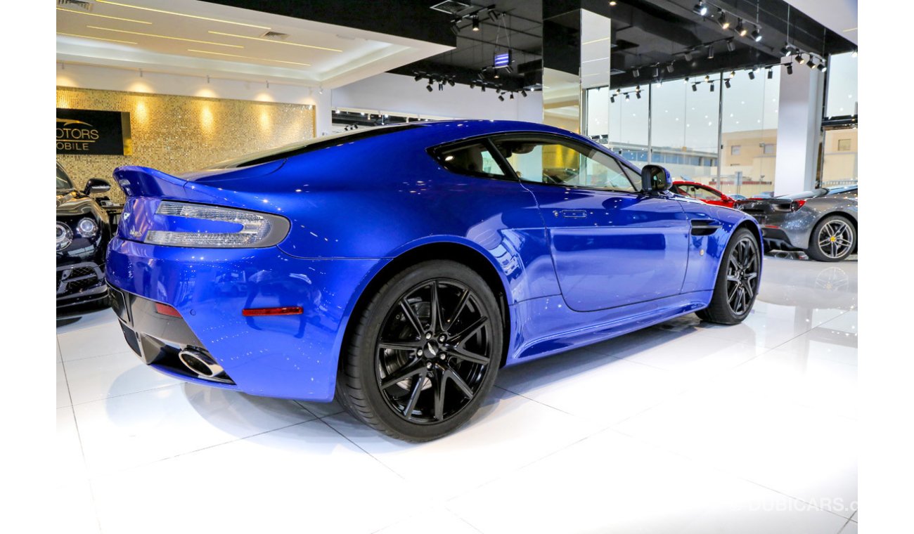 Aston Martin Vantage S