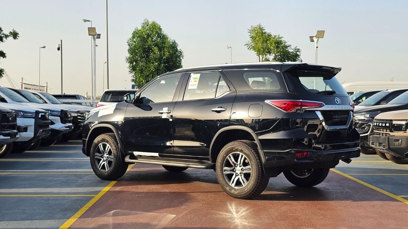 Toyota Fortuner EXR Fortuner 2.7L-G 4WD AT 2026MODEL------DIGITAL AC ----BLACK -TAN INTERIOR