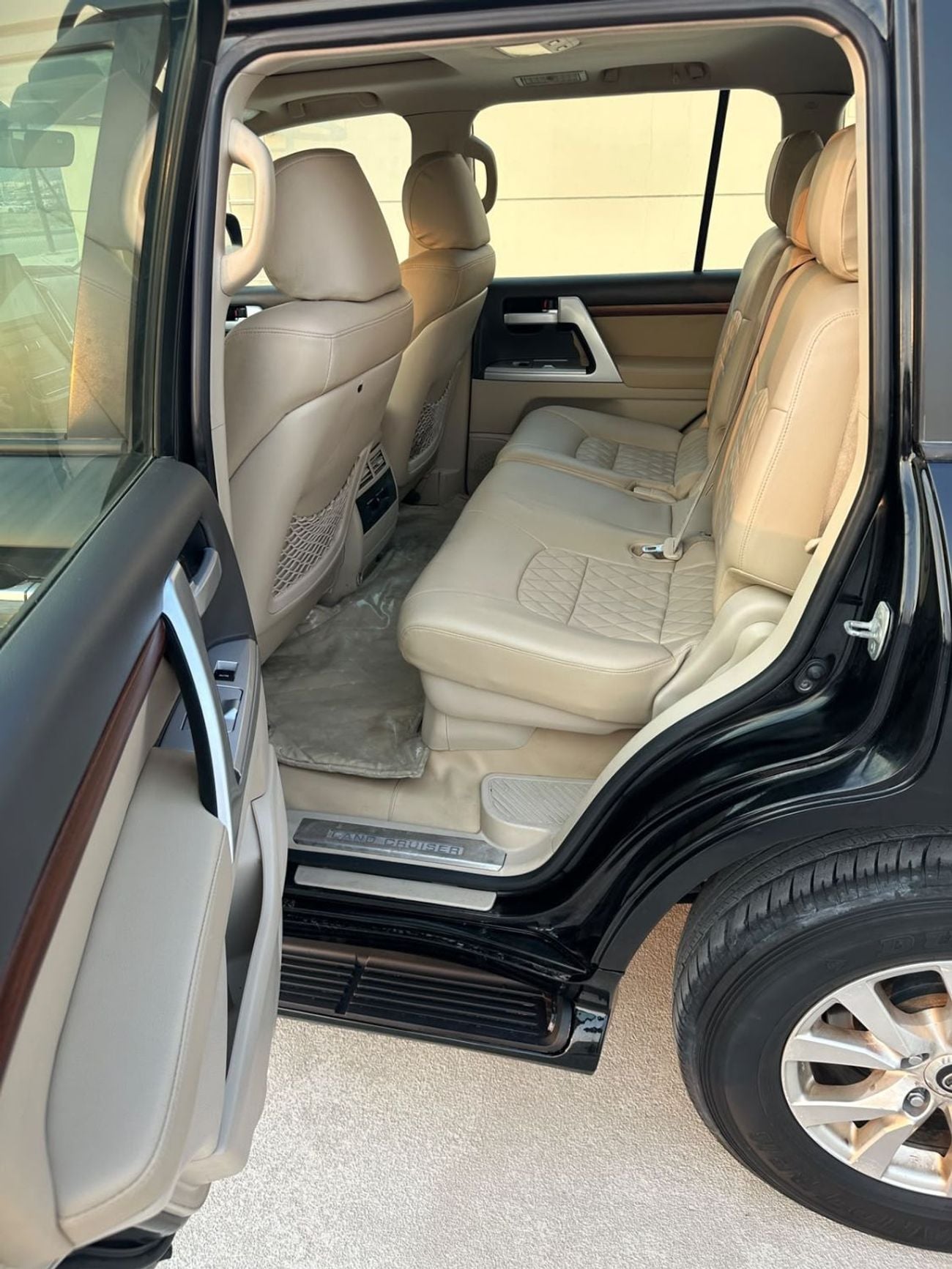 Toyota Land Cruiser GXR