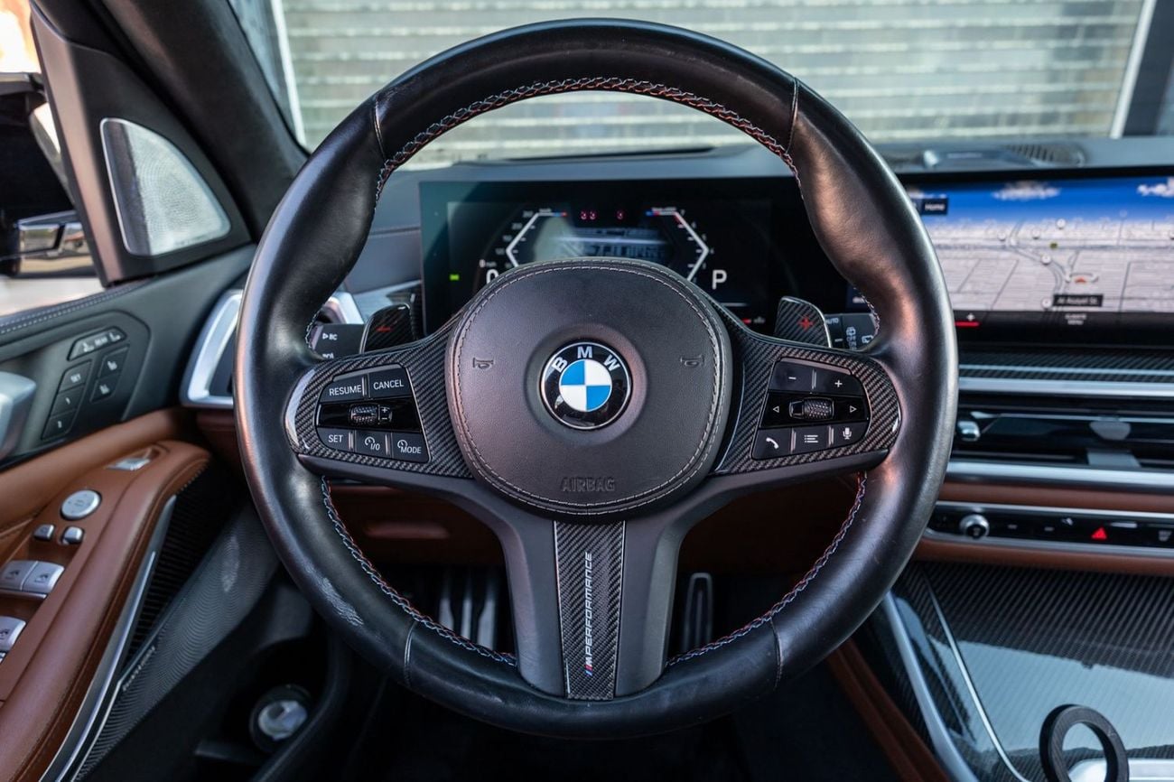 بي أم دبليو X7 M60i XDRIVE BMW X7 M60 2023 GCC | Agency Warranty | Service Contract