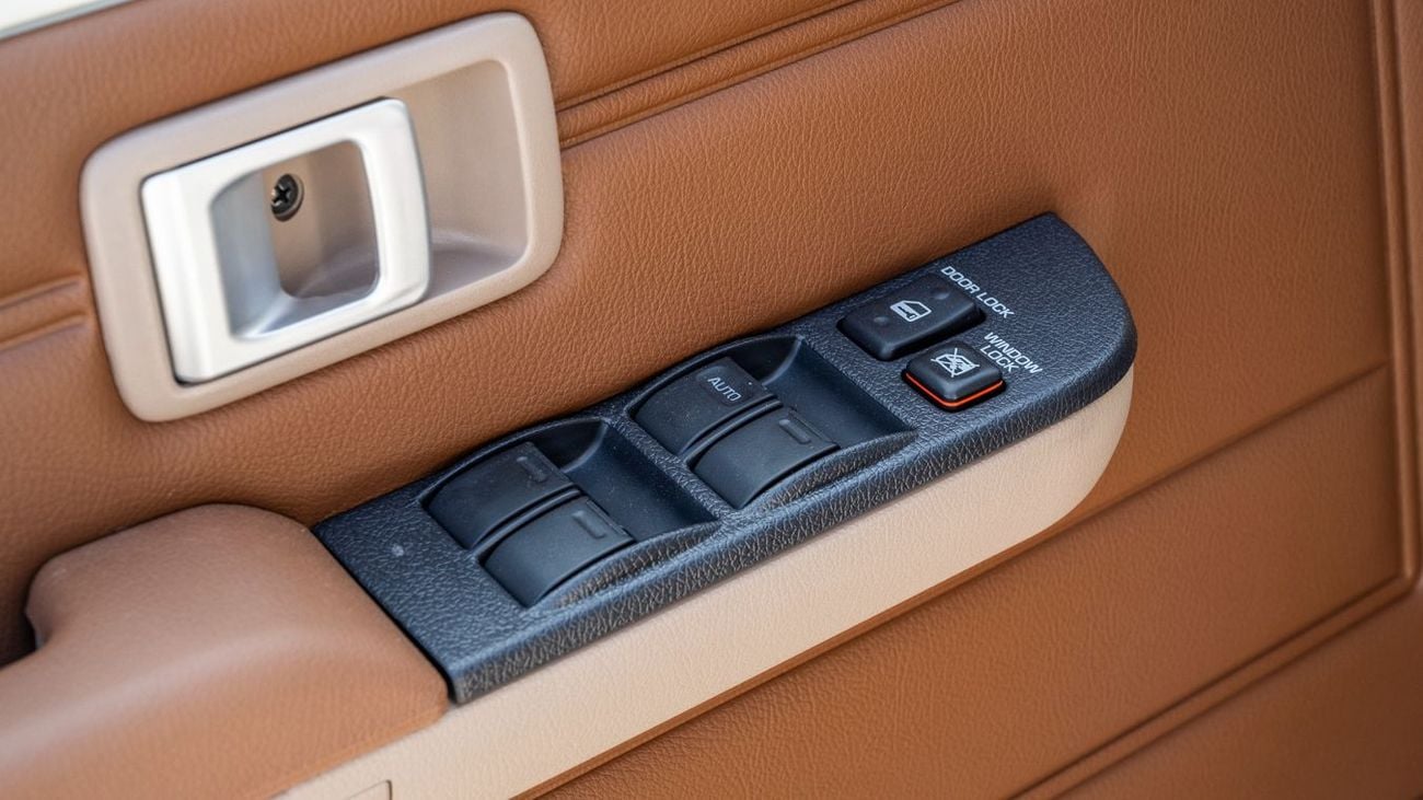 تويوتا لاند كروزر 76 TOYOTA LANDCRUISER76 HARDTOP 2.8 MT HIGH -2026YM