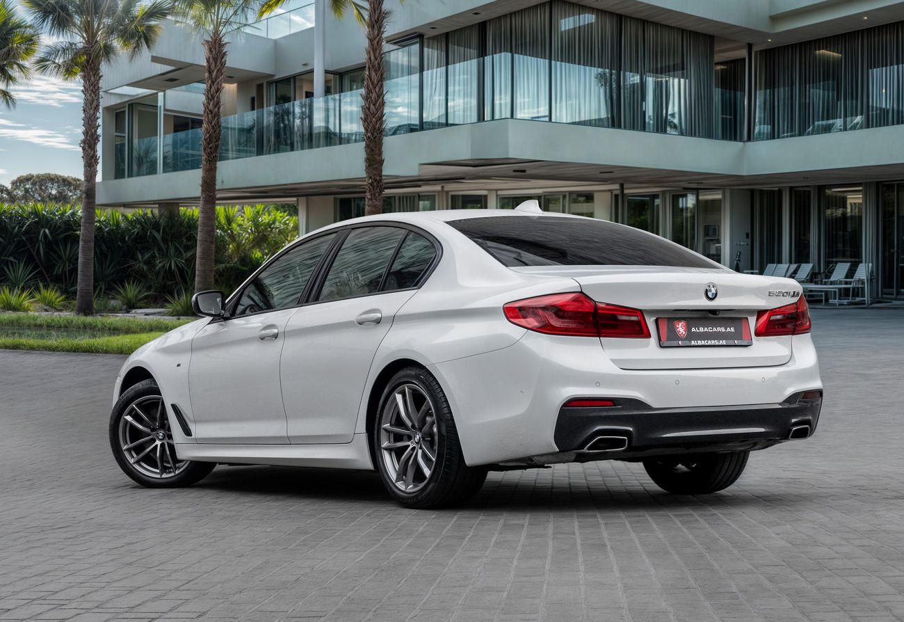 بي أم دبليو 520i 520i M-Kit | 2,155 P.M | 0% Downpayment | Alcantara Bucket Seats!