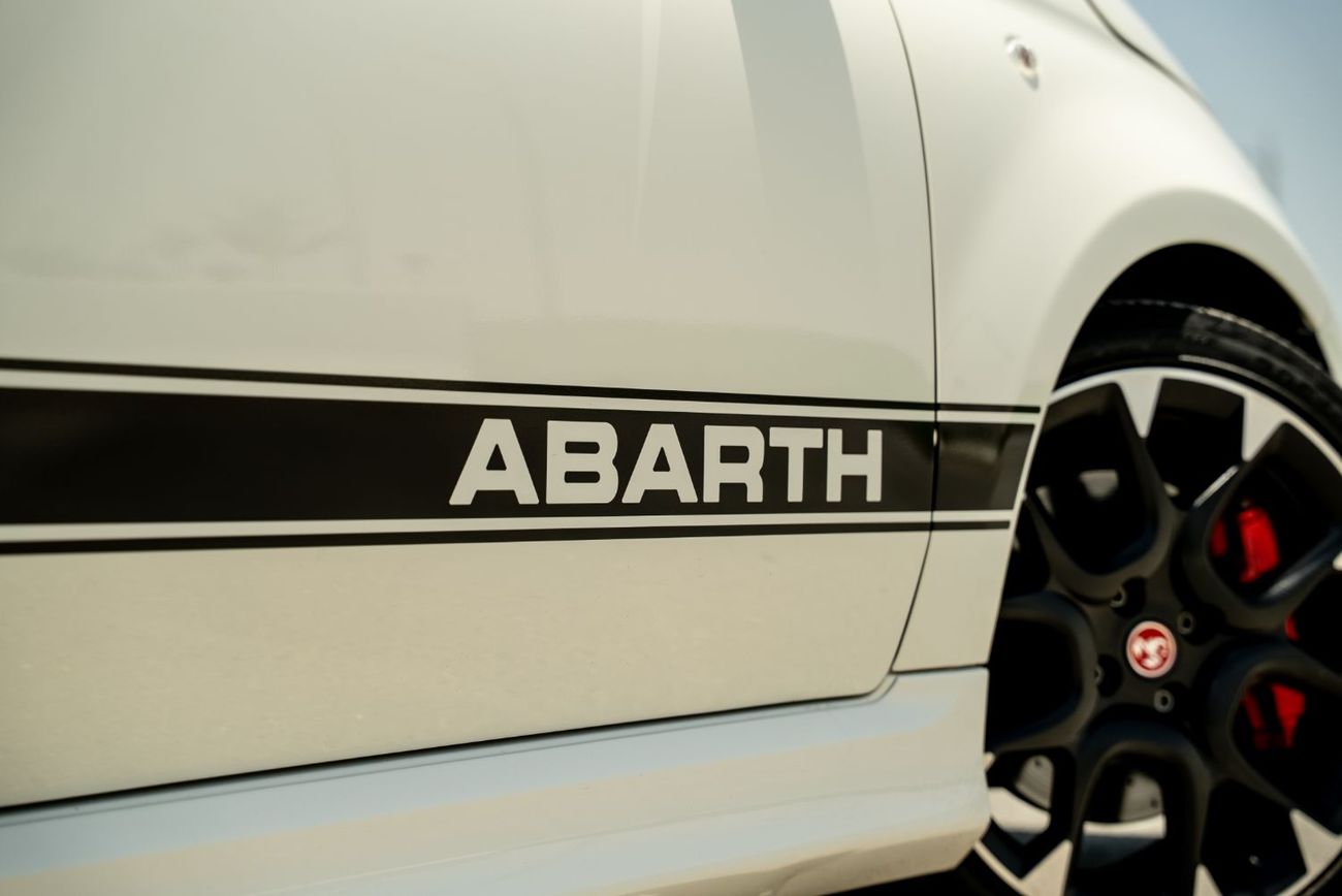 أبارث 595 Competizione Agency Warranty Full Service History 2021 GCC 1.4L Turbo 4 Cylinders