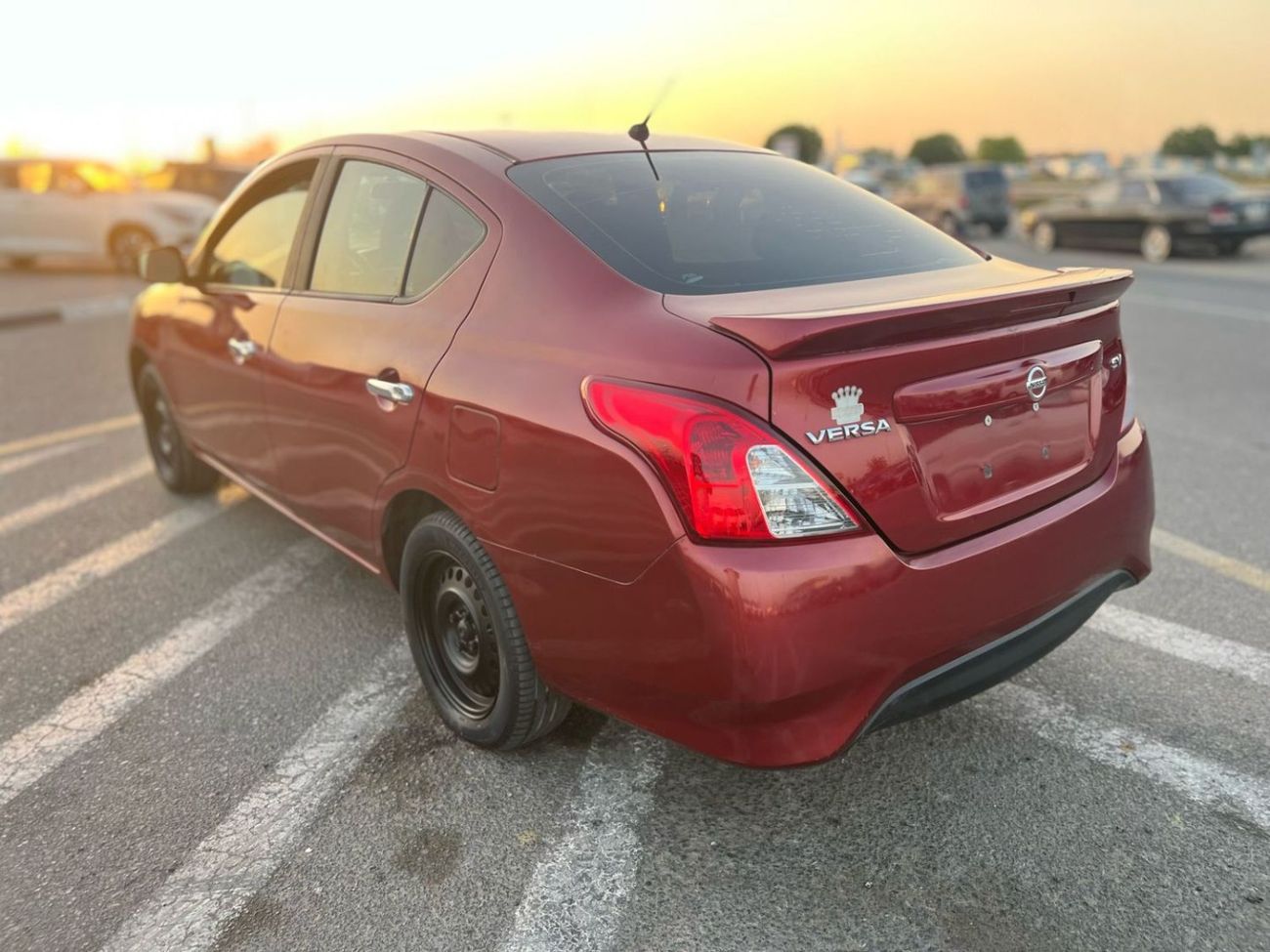 Nissan Versa 2017 Nissan Versa (Sunny) SV 1.5L V4 MidOption
