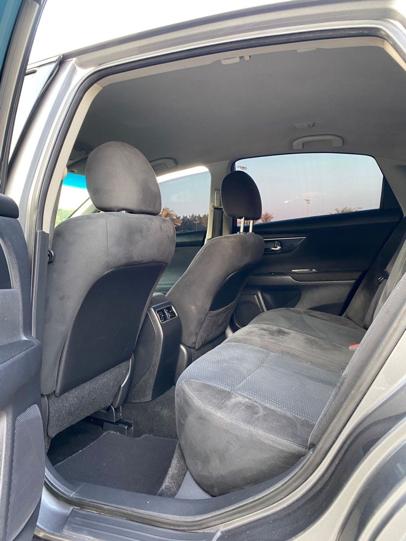 Nissan Altima SL NISSAN ALTIMA 2015 GCC PERFECT CONDITION WARRANTY CHASSIS AND GEAR AND MACHINE