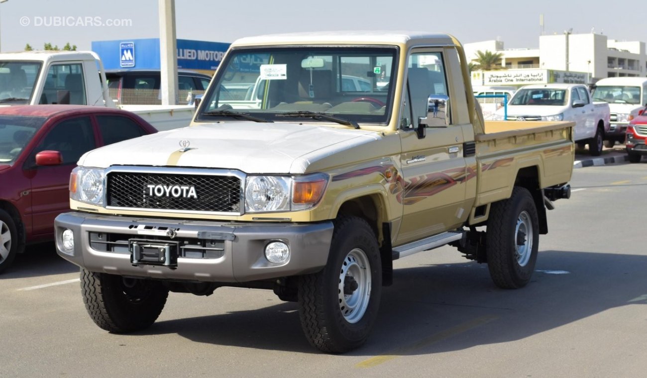 Toyota Land Cruiser Pick Up LX V6 - 4.0L