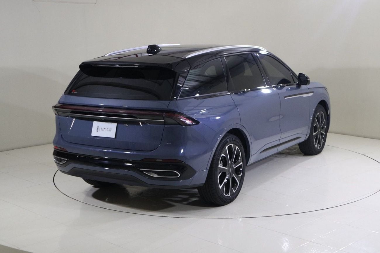 Lincoln Nautilus RESERVE II NAU425H / AL TAYER MOTORS AL QOUZ SHOWROOM