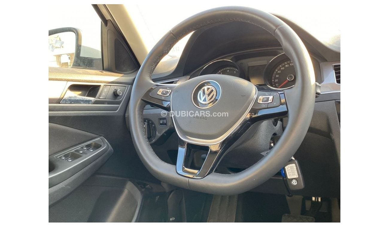 Volkswagen Bora VOLKSWAGEN BORA 1.5L PETROL MID OPTION