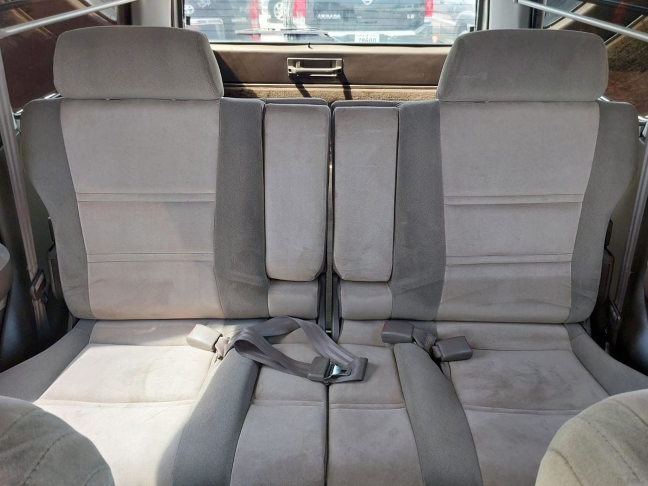 تويوتا لاند كروزر TOYOTA LAND CRUISER RIGHT HAND DRIVE(PM70888)