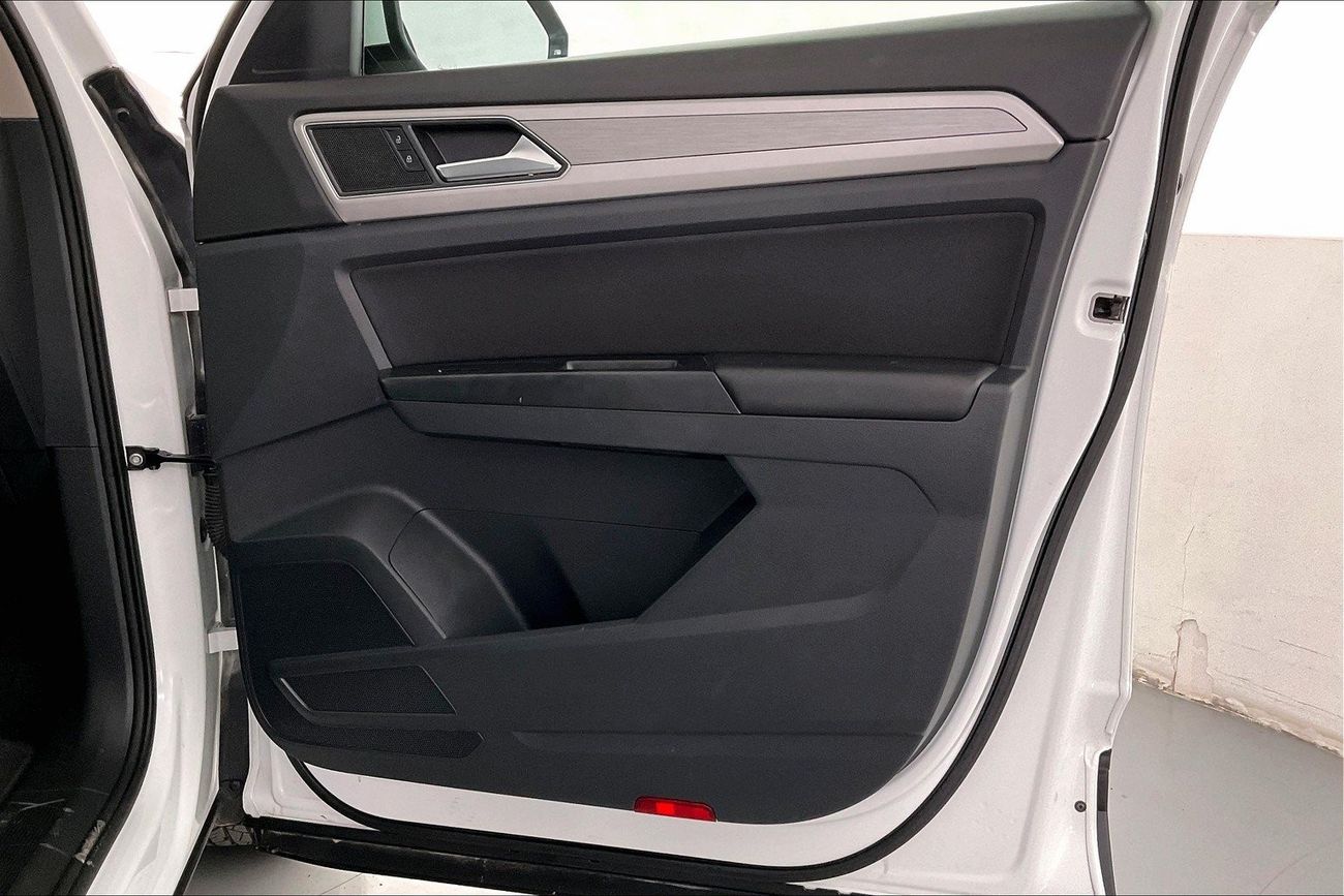 Lexus UX200 Premier | 1 year free warranty | 0 Down Payment