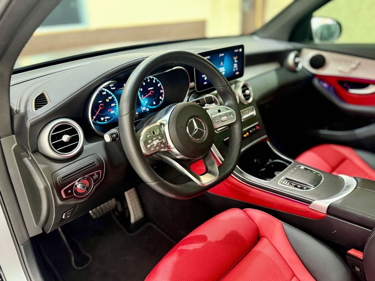 مرسيدس بنز GLC كوبيه 300 4MATIC