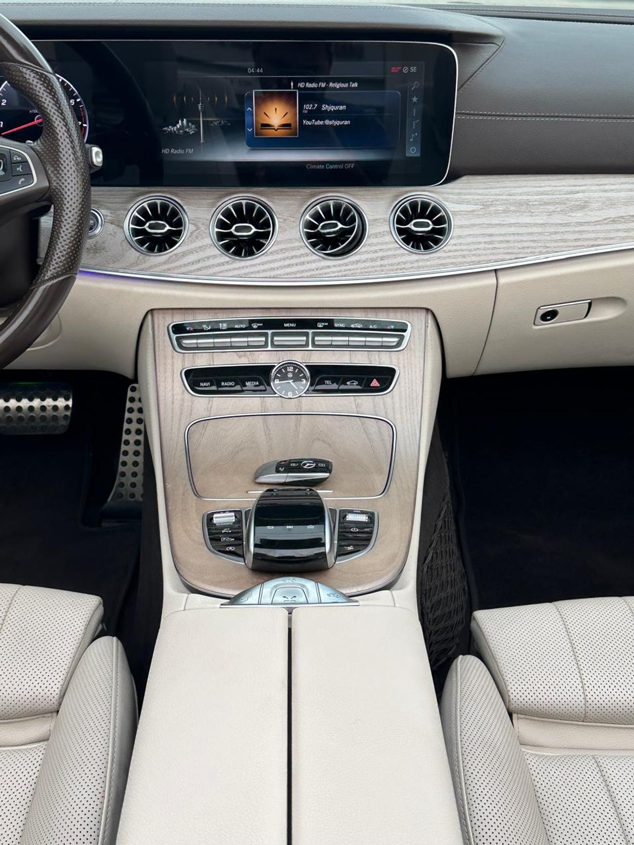 Mercedes-Benz E 400 Coupe Mercedes E 400_amercan_2018_Excellent Condition _Full option