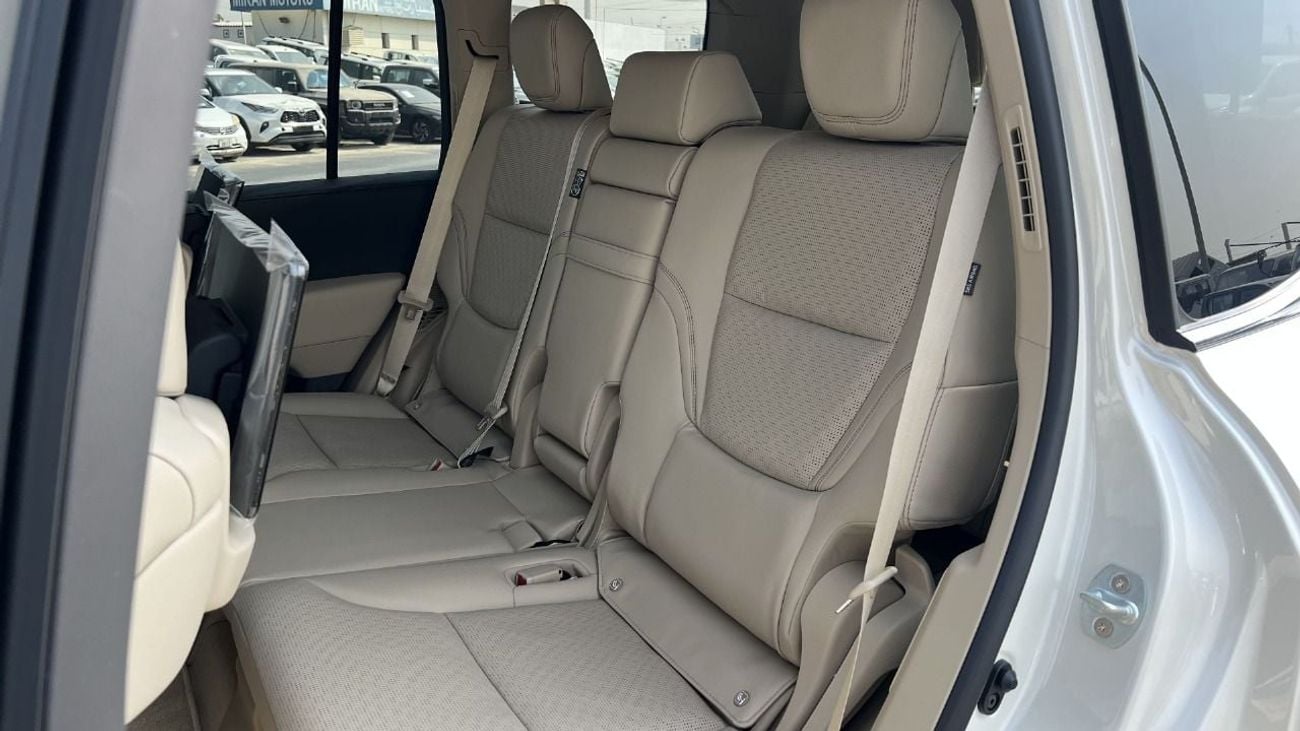 Toyota Land Cruiser SAHARA DIESEL 3.3L 7 SEATS