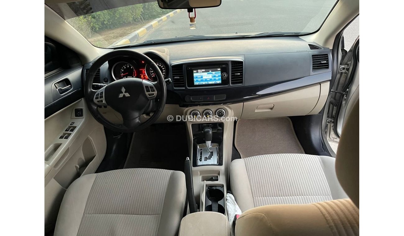 Mitsubishi Lancer MITSUBISHI LANCER 2,0 - GLS- mobile 2014 Excellent Conditio  Very celen car Full automatic Free acci