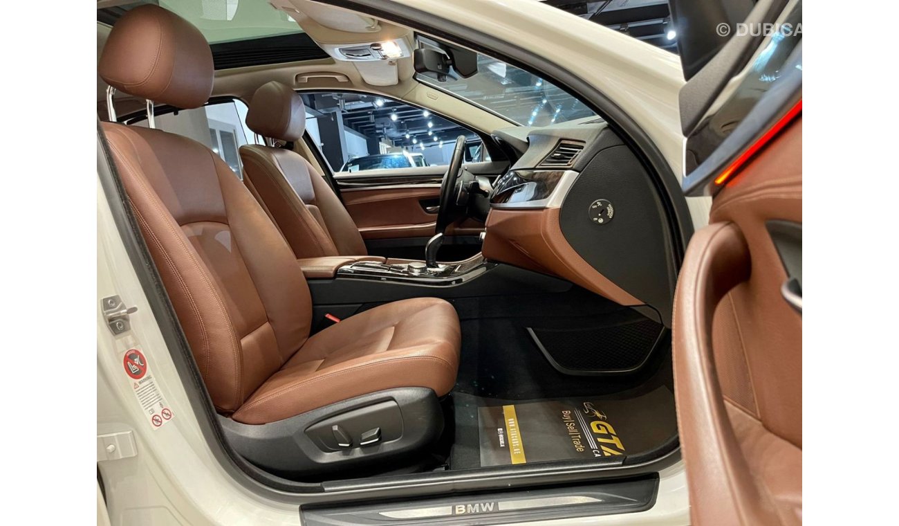 بي أم دبليو 528i 2015 BMW 528i, Full BMW Service History, Warranty, GCC