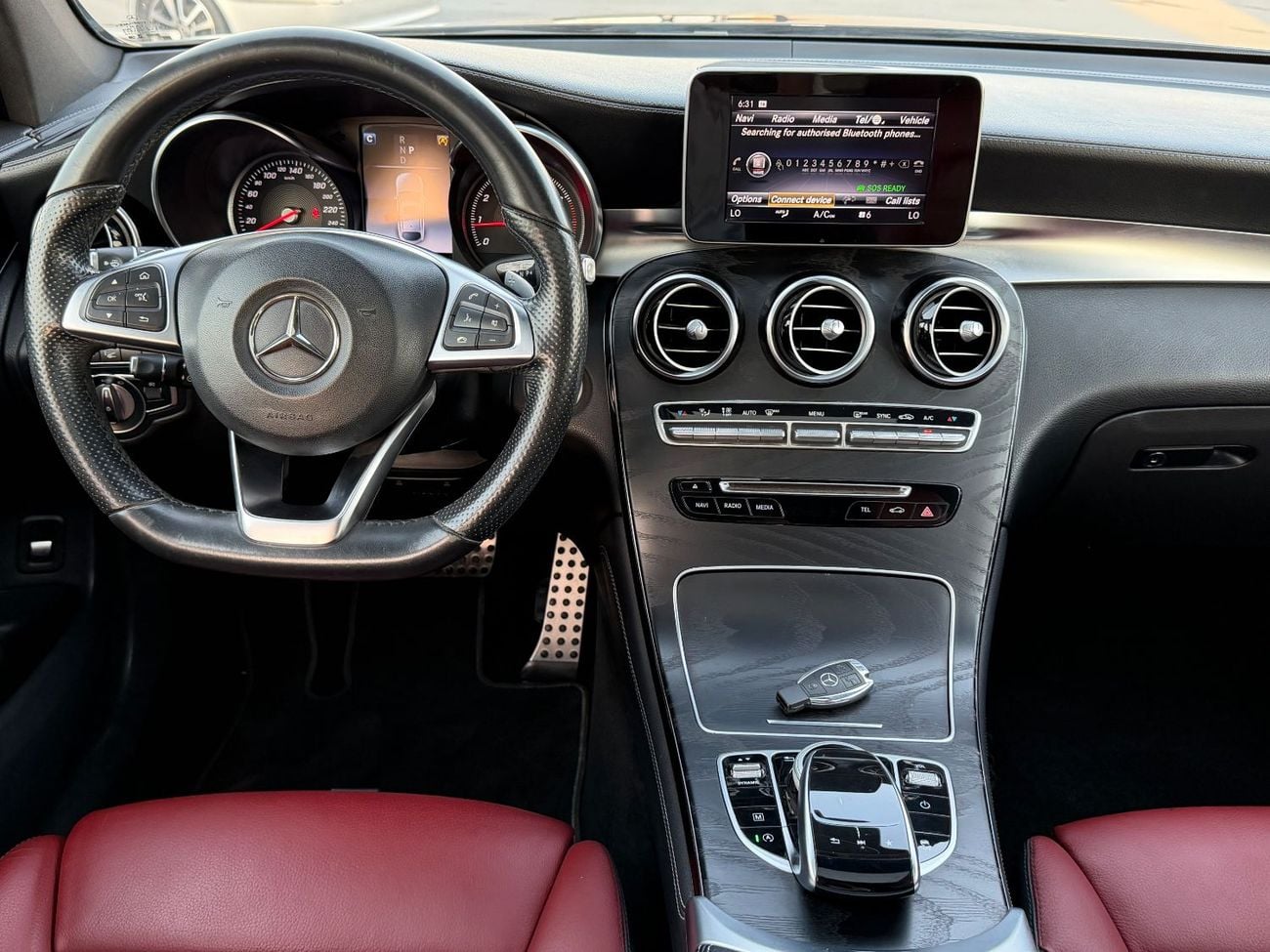 Mercedes Benz GLC250 AMG