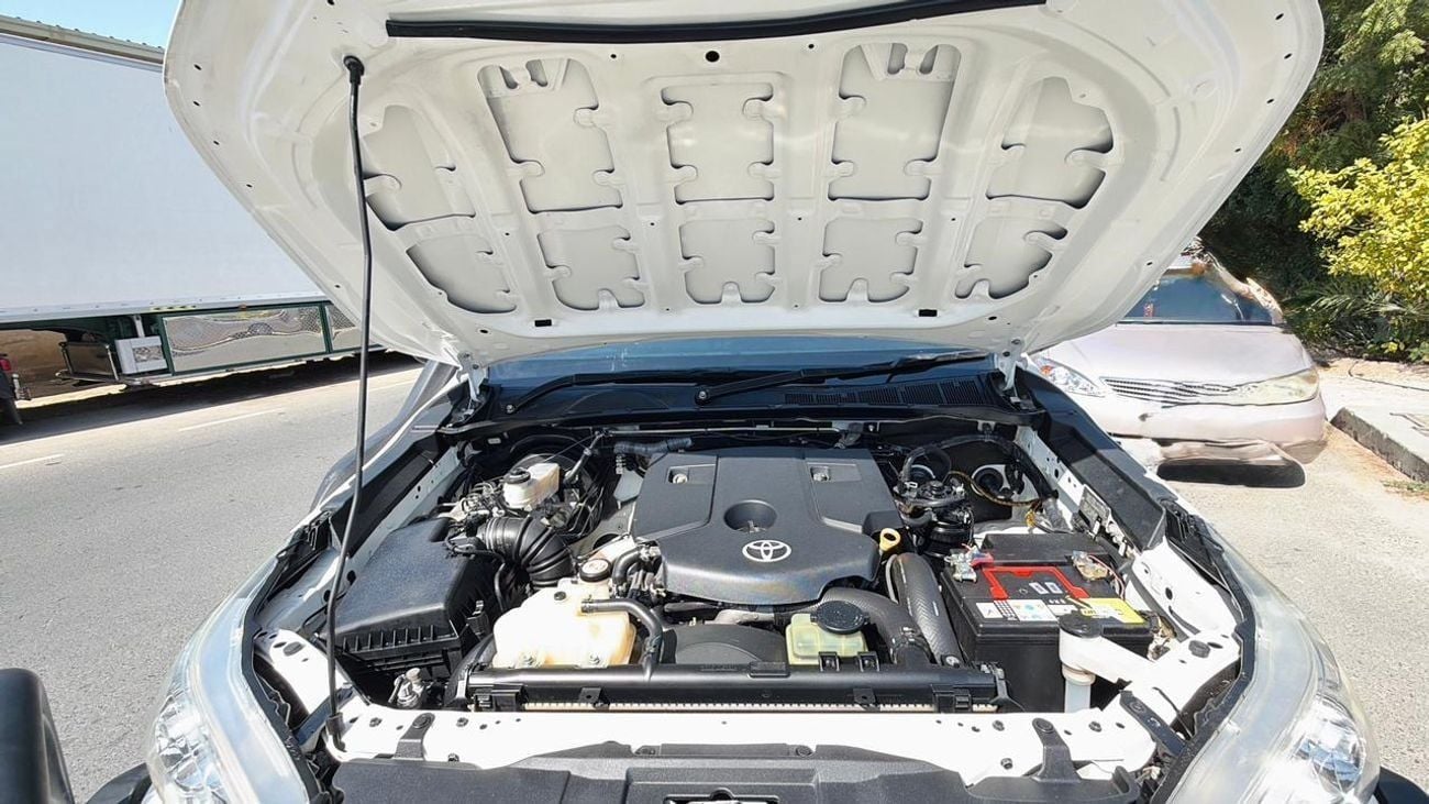 Toyota Hilux 2020 | 2.8L DIESEL | AUTOMATIC TRANSMISSION | RIGHT HAND DRIVE | SINGLE CAB | HEAVY BULL BAR | AIR S