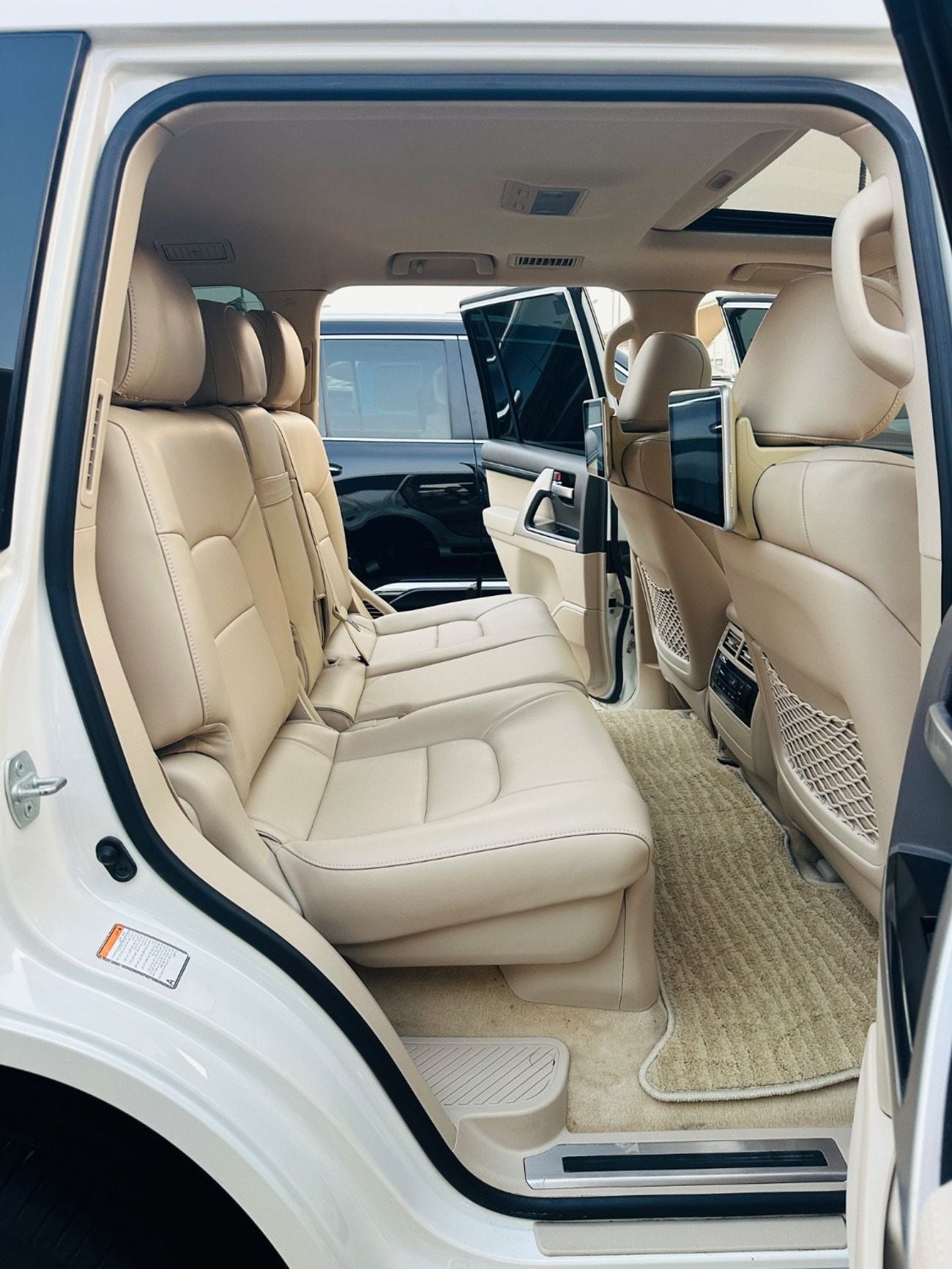 Toyota Land Cruiser VXR