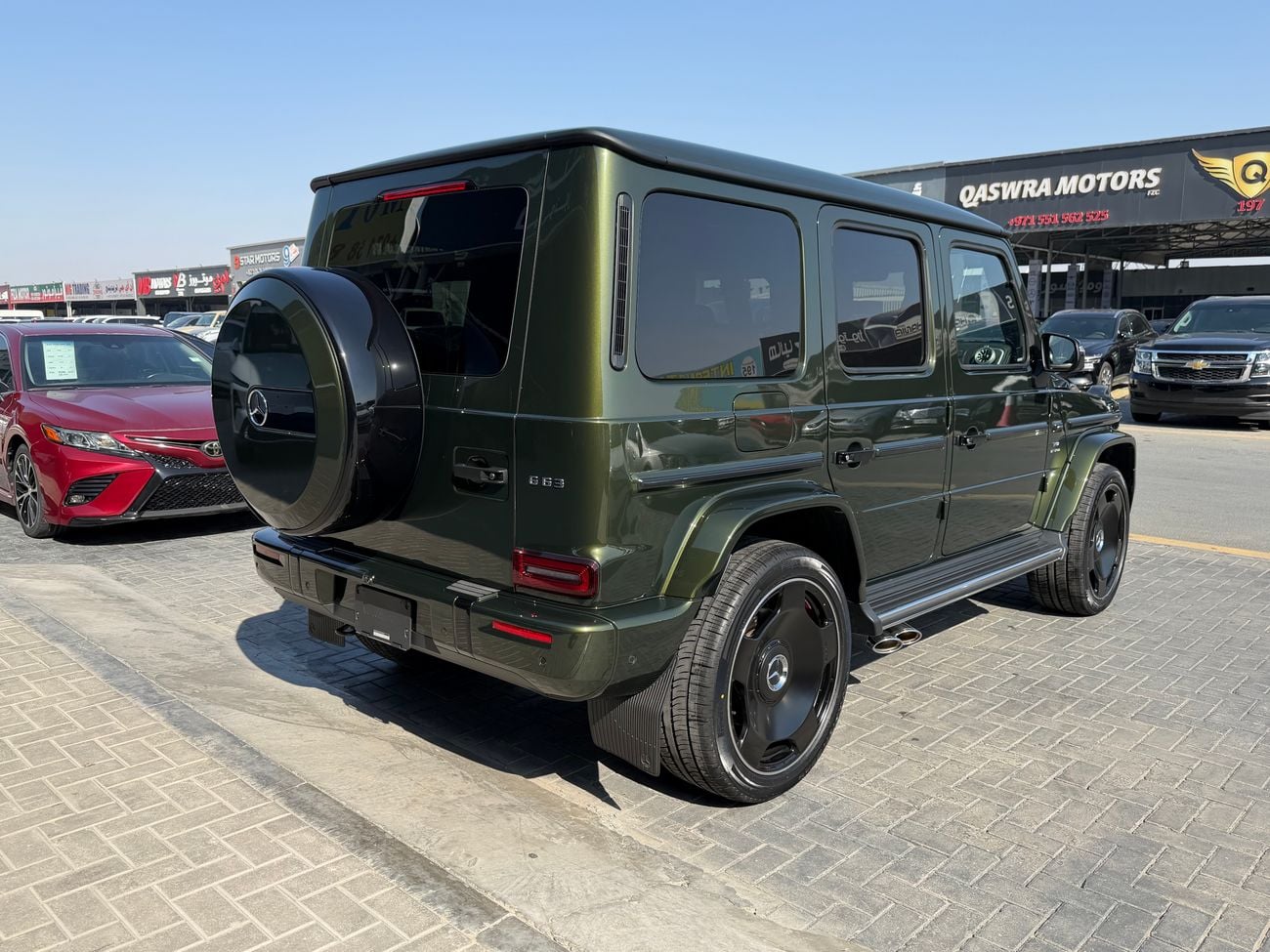 Mercedes Benz G63 AMG G63 AMG Rare color MANUFAKTUR Olive | Mercedes warranty available | Like New