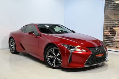 لكزس LC 500 تيتانيوم لكزس LC 500 تيتانيوم موديل 2023، سجل صيانة كامل، ضمان لمدة عام، حالة ممتازة، أوراق ملكية سليمة