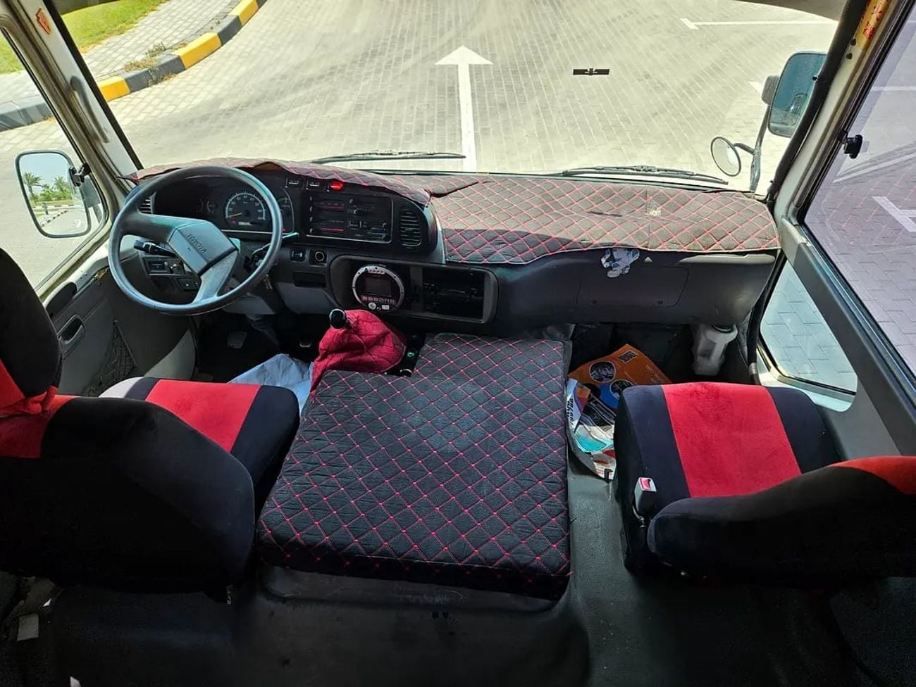 Toyota Coaster Japanese Specs - 30 Seats Well Maintained Passenger Van With Low KM