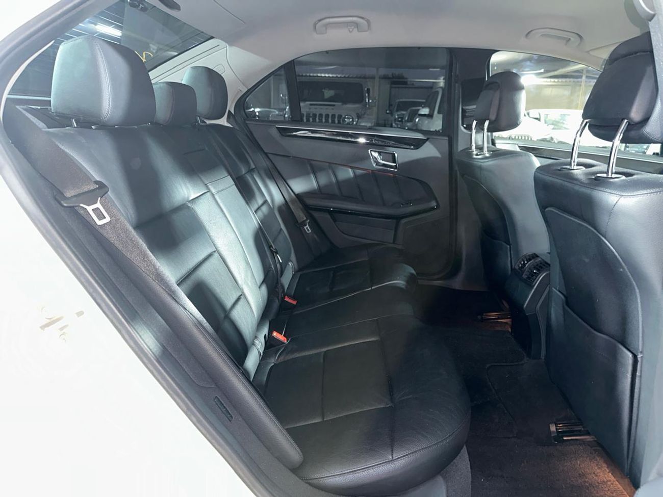 Mercedes-Benz E 350 MERCEDES E-CLASS E350 2011 3.5L | FULL SERVICE HISTORY | TWO KEYS | AVANTGARDE PACKAGE