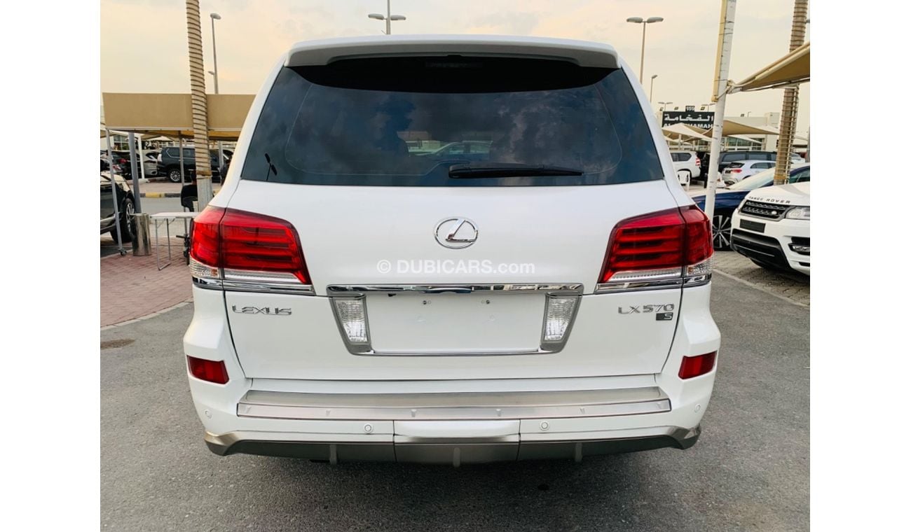 Lexus LX 570