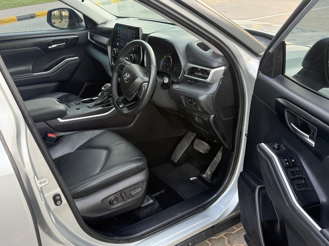 Toyota Kluger Hybrid GXL