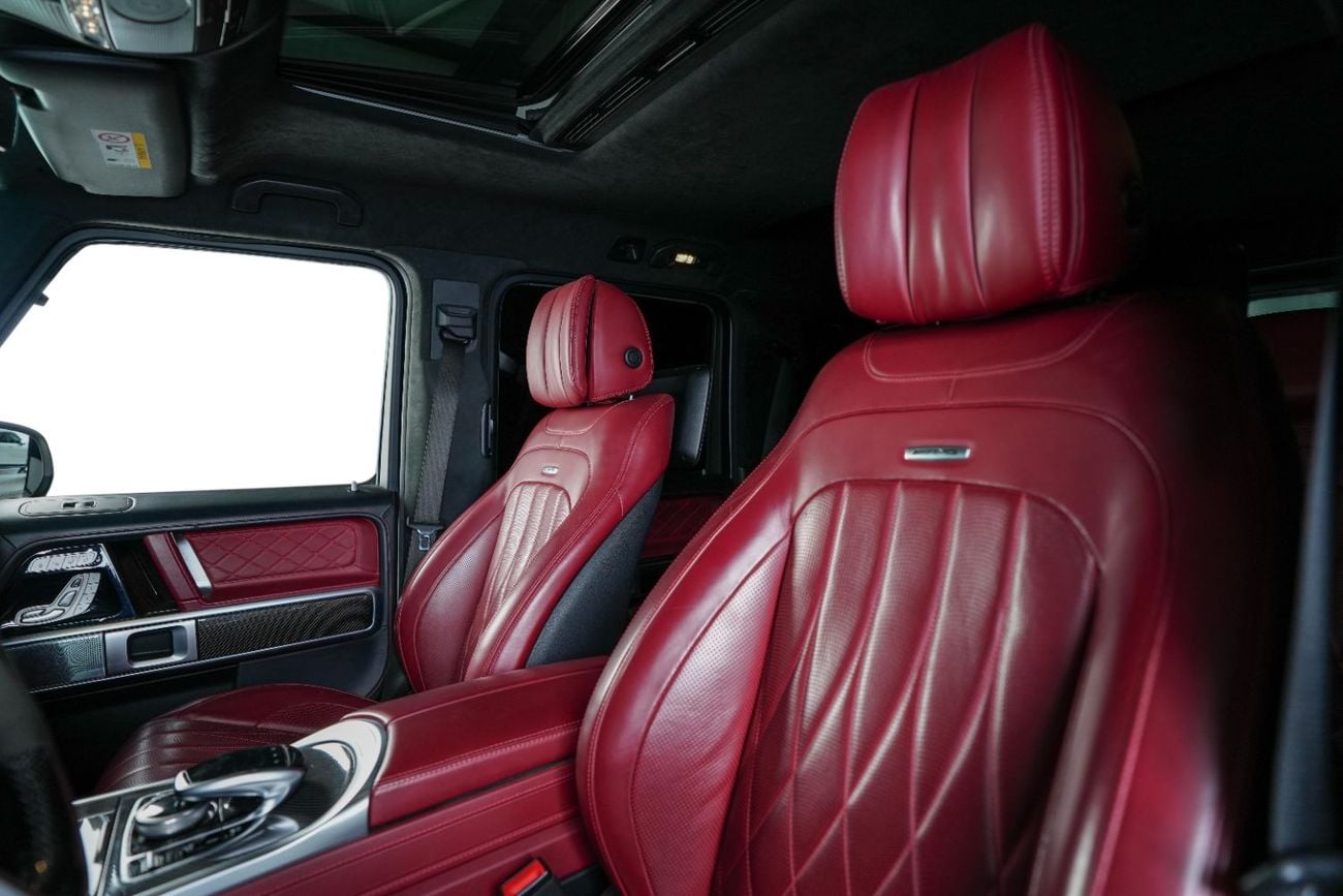 Mercedes Benz G63 AMG STD Low Mileage-Well Maintained-GCC-Night package