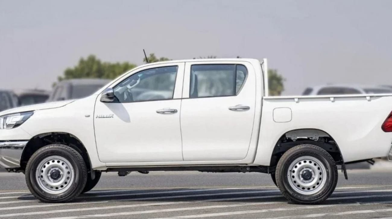 تويوتا هيلوكس TOYOTA HILUX 2.4L DIESEL MT 2023