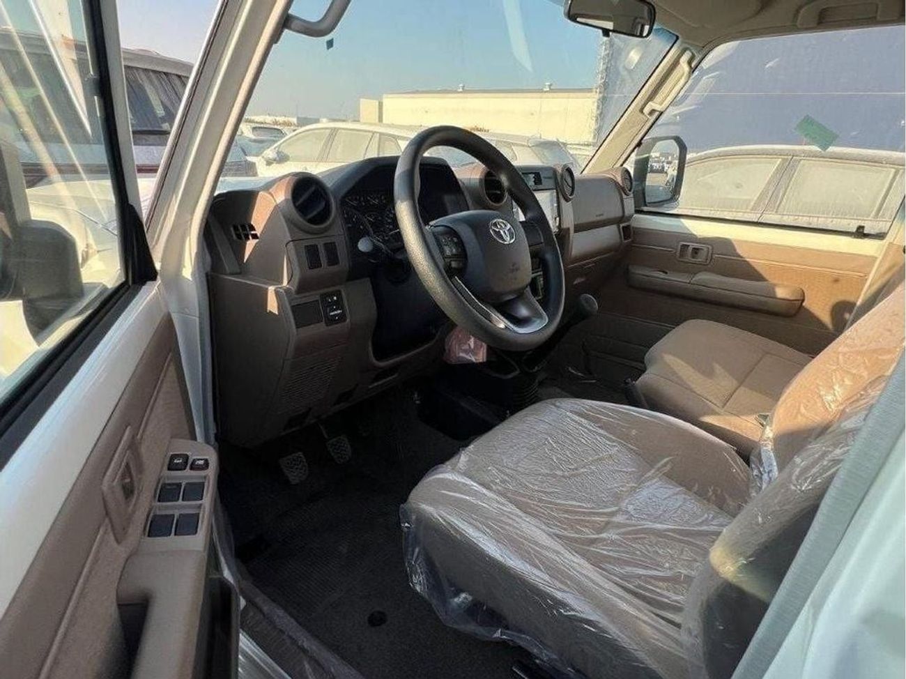 Toyota Land Cruiser 70 76 4.0L PETROL V6 MANUAL TRANSMISSION ( FOR RE-EXPORT ONLY )