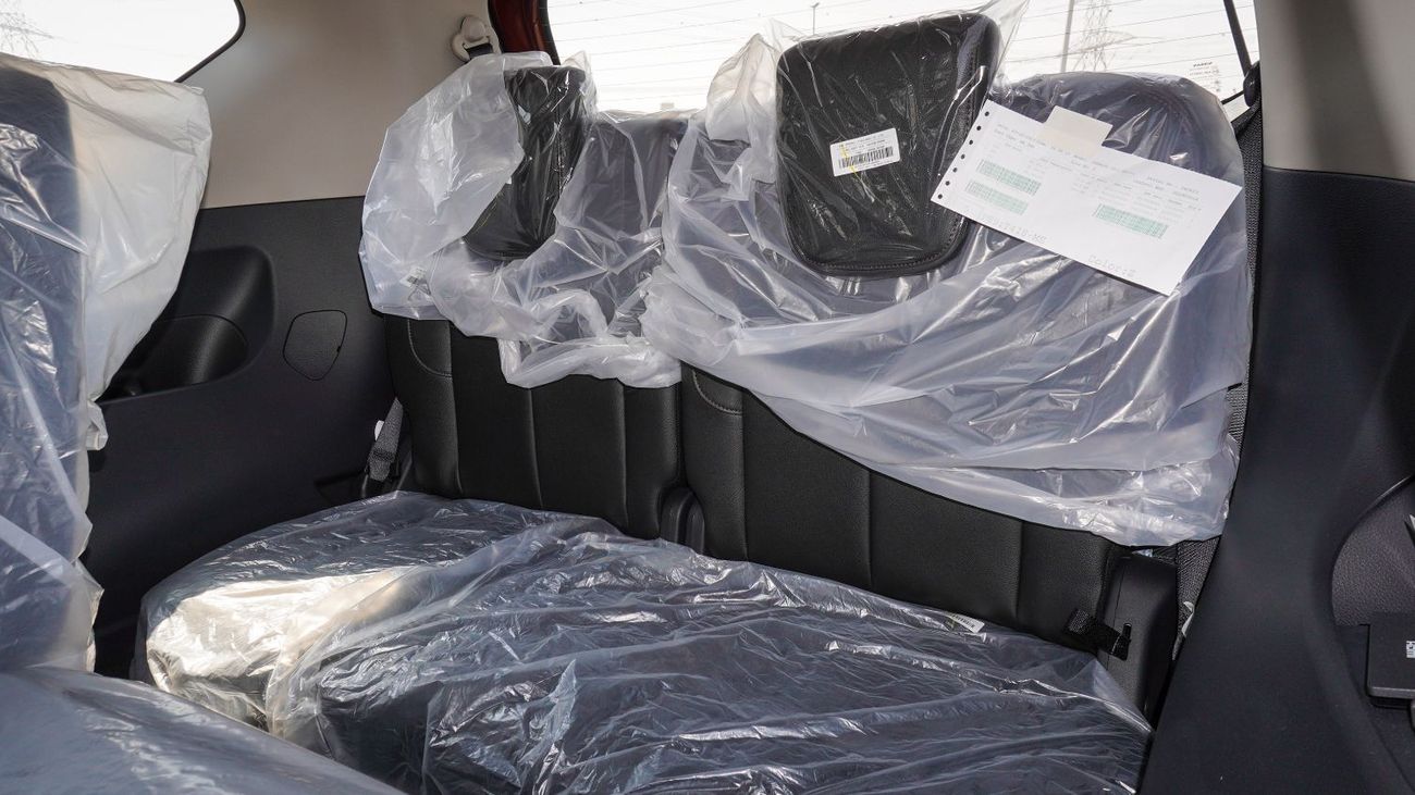 Nissan XTerra ECT0090 - Nissan Xterra Premium - 2.5L Petrol At 4wd - Red