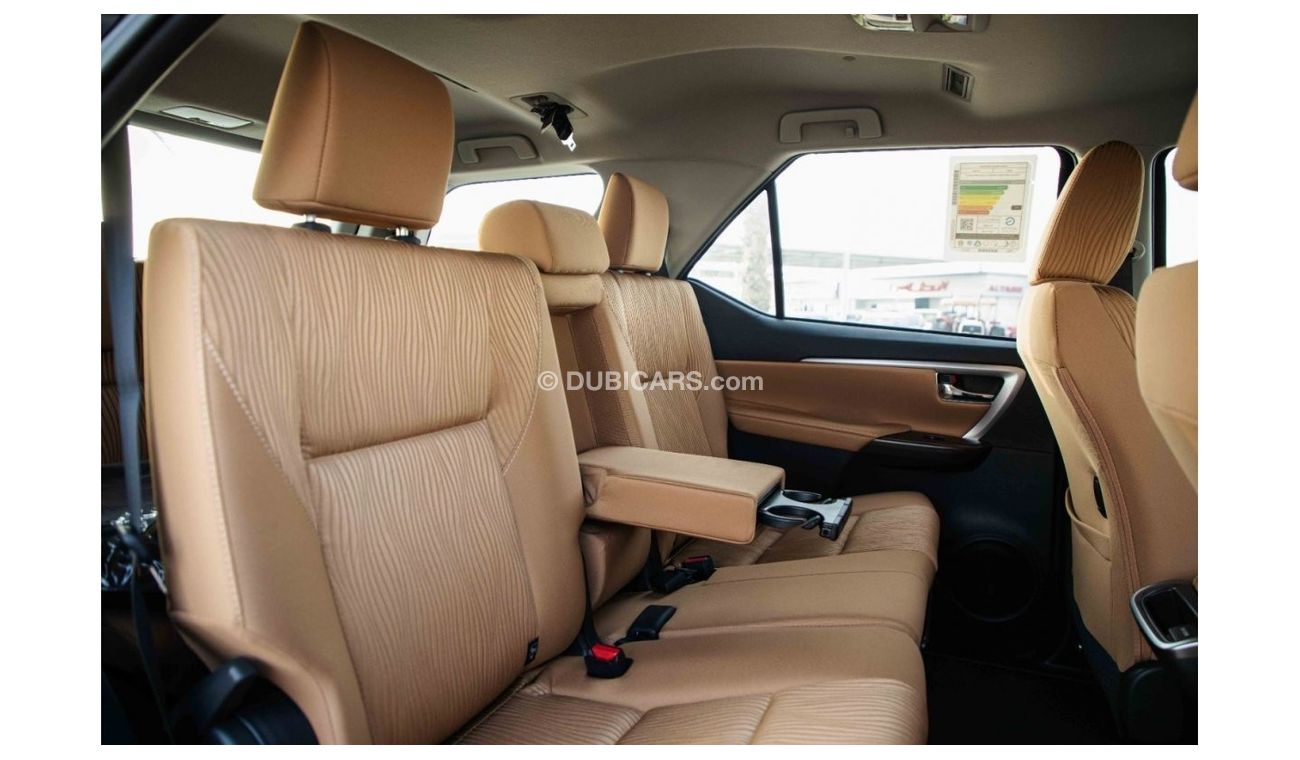 Toyota Fortuner 2023 Toyota Fortuner 2.7 4x4 P AT - Black inside Chamois
