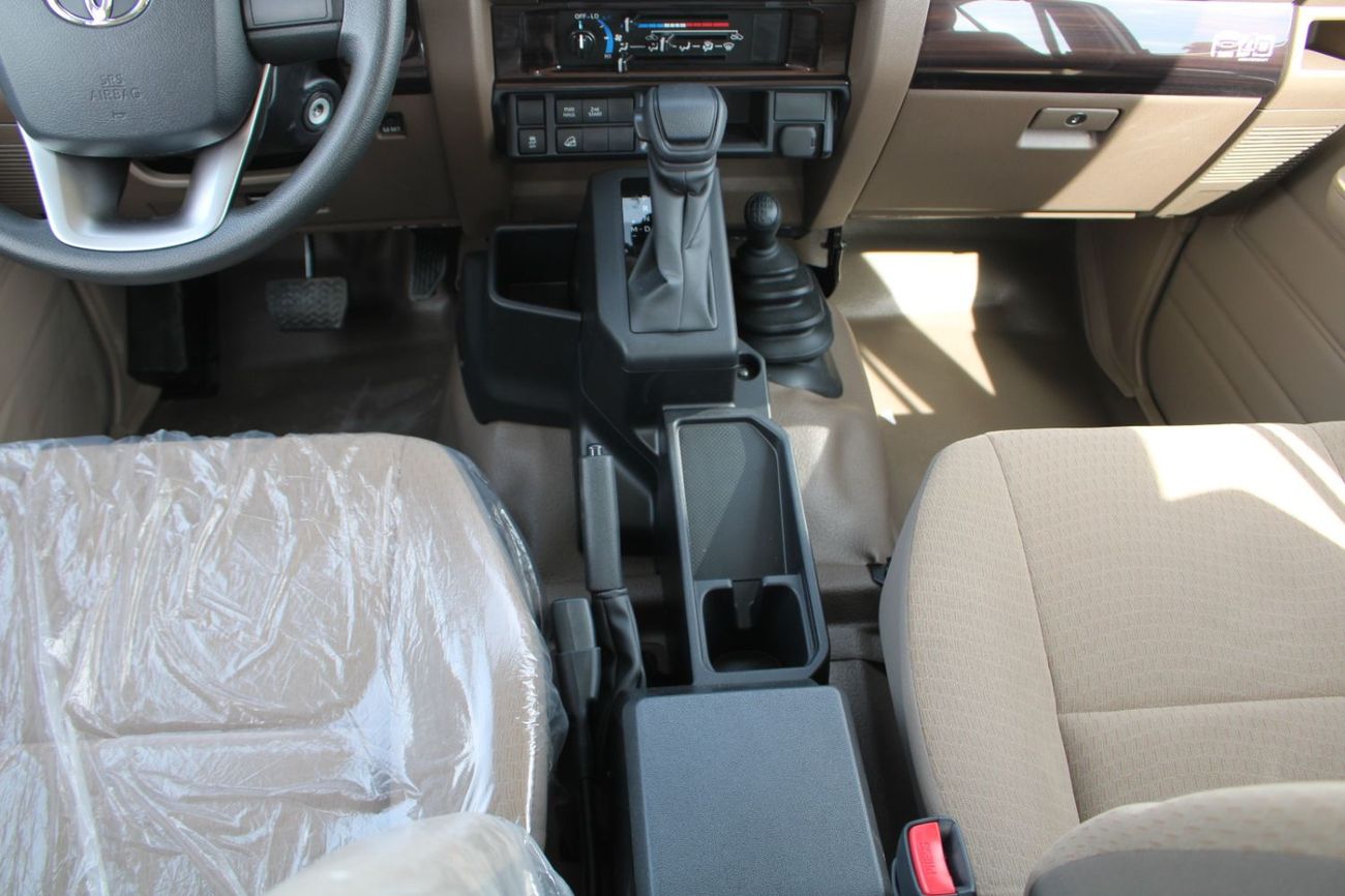 تويوتا لاند كروزر بيك آب TOYOTA LC79 2.8L DIESEL DOUBLE CAB STD DL-E AUTO