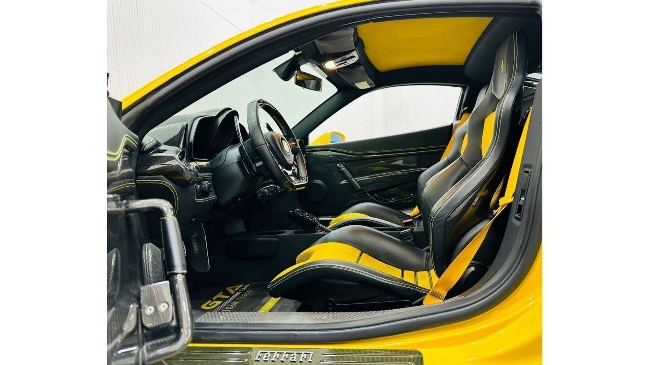 Ferrari 458 2015 Ferrari 458 Speciale, Full Ferrari Service History, Rare Triple Layer Yellow, GCC