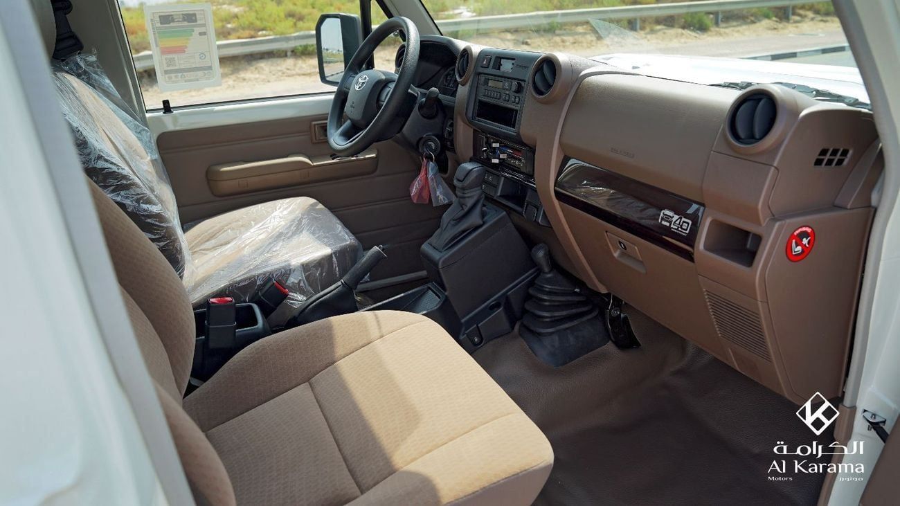 تويوتا لاند كروزر بيك آب LC79 | 2.8L Diesle 4x4 | Power Mirror | Power Haul | Automatic | Diff Lock