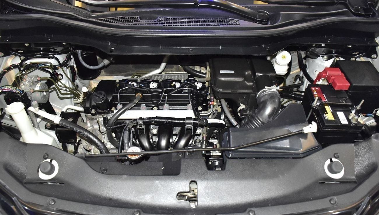 ميتسوبيشي إكسباندر EXCELLENT DEAL for our Mitsubishi Xpander ( 2022 Model ) in Silver Color GCC Specs