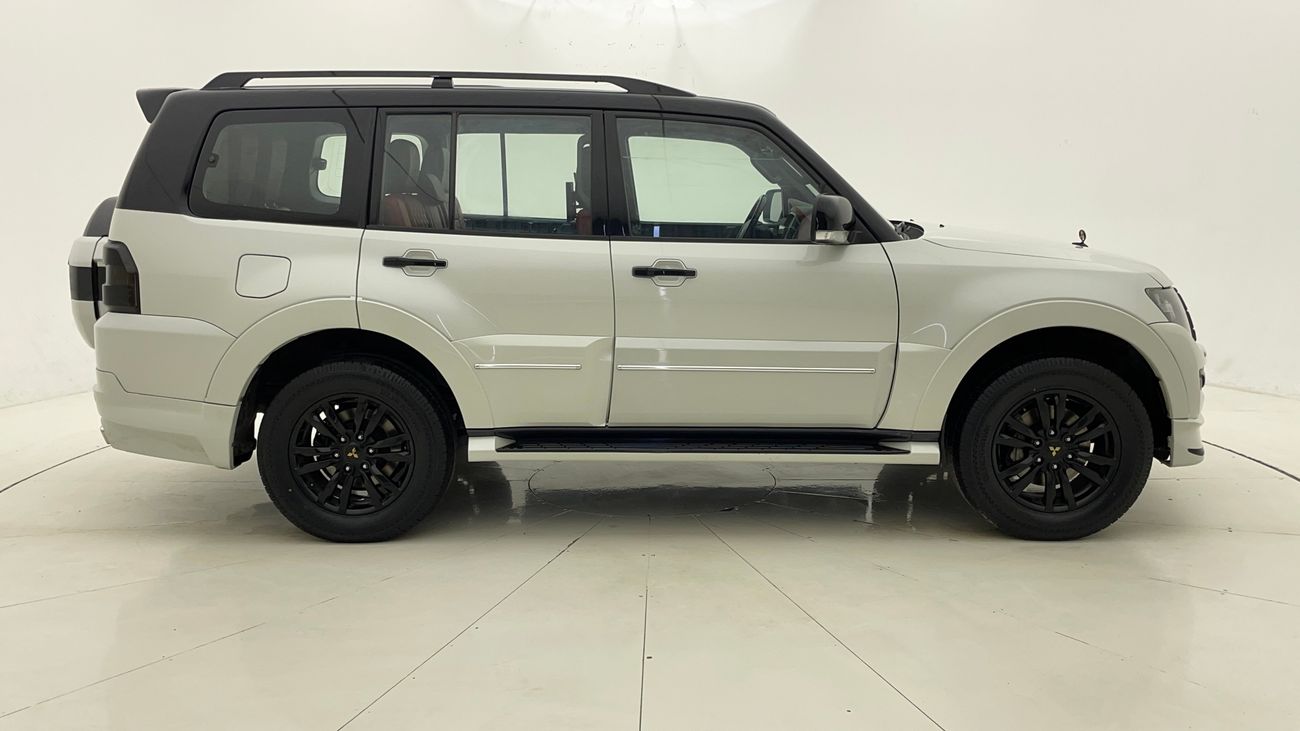 Mitsubishi Pajero GLS H/L SIGNATURE EDITION 3.8 | Zero Down Payment | Home Test Drive