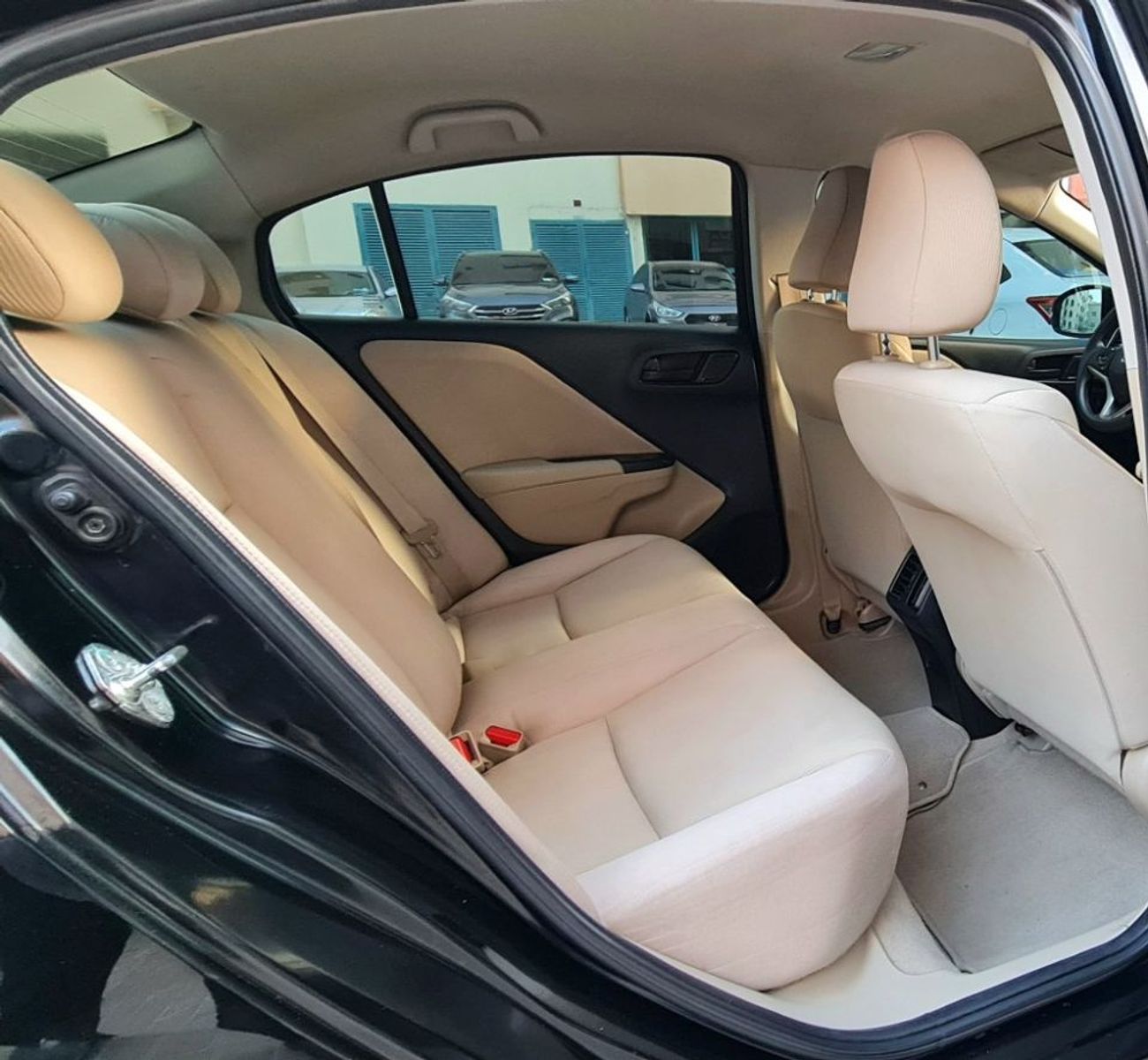 Honda City HONDA CITY 2014 GCC VERY CLEAN