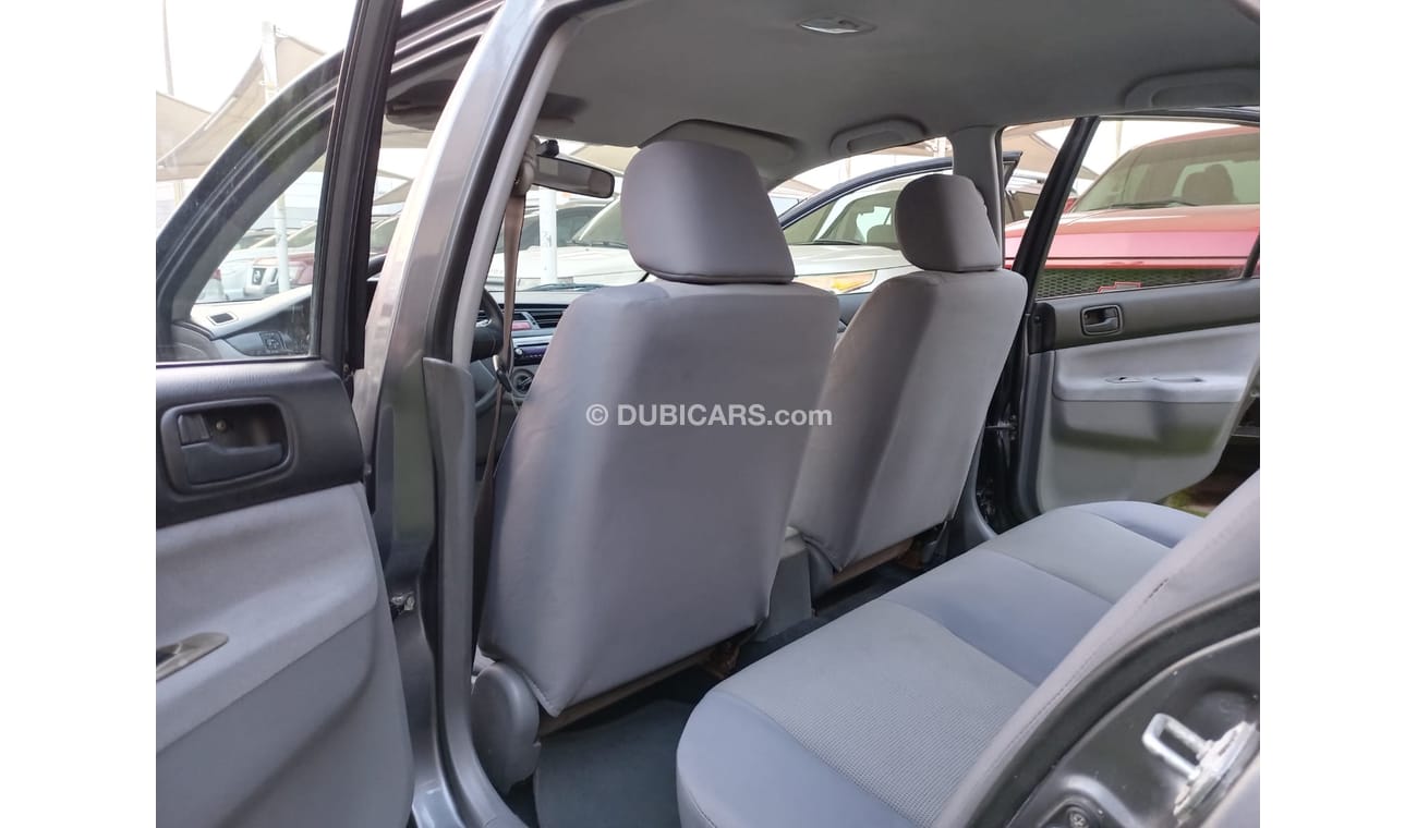 ميتسوبيشي لانسر 1300 سى سى خليجى بدون حوادث أوتوماتيك جناح خلفى تكييف باور راديوFM  بحالة ممتازة