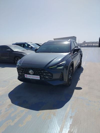 أم جي وان 1.5 LUX