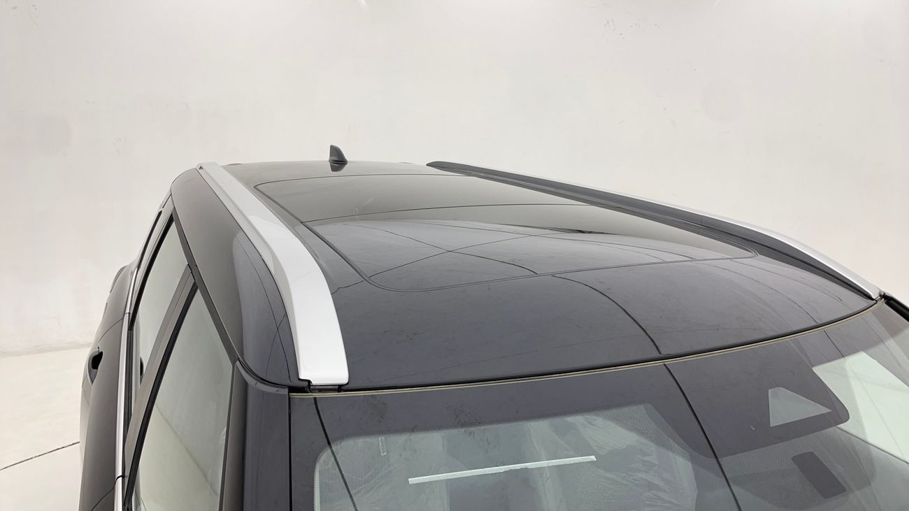 ميتسوبيشي آوتلاندر MIDLINE WITH SUNROOF 2.5 | بدون دفعة مقدمة | اختبار القيادة في المنزل