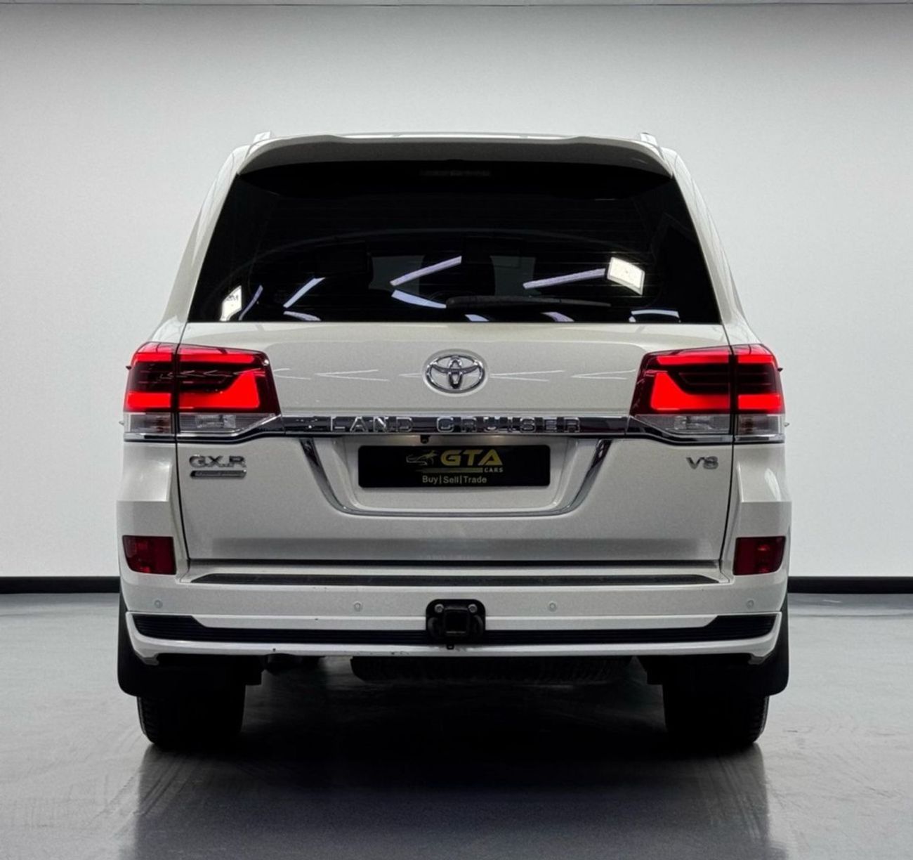 Toyota Land Cruiser GXR 4.6L 2019 Toyota Land Cruiser GX-R, 1 Year Warranty, Full Agency Service History, GCC