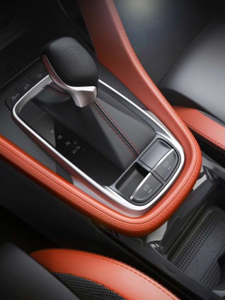 MG ZS interior - Gear