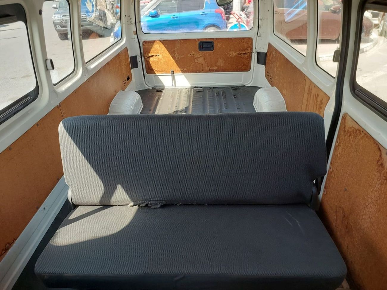 تويوتا هاياس (RAMADAN OFFER) TOYOTA HIACE VAN RHD 2014 MODEL 3.0 L DIESEL AUTOMATIC(PM14171)