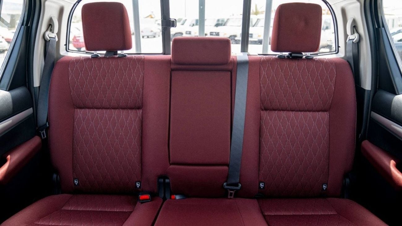 تويوتا هيلوكس TOYOTA HILUX DC 2.7P MT 4X4 MY2023 – WHITE