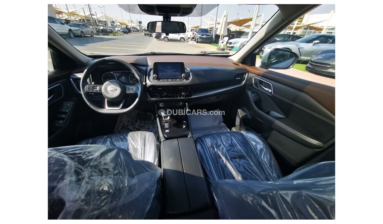 Nissan XTrail SV - Full option