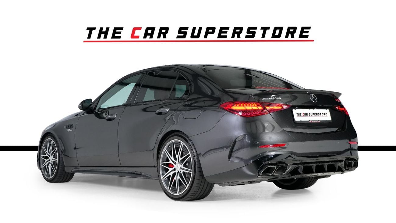مرسيدس بنز C 63 AMG 827 KMS ONLY-Graphite Grey Metallic-The Best Sports Sedan